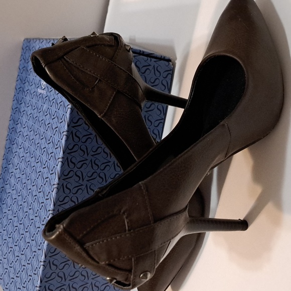 New Women's Simply Vera Wang Stiletto Heel Shoes Dark Brown Size 7 - Picture 8 of 9
